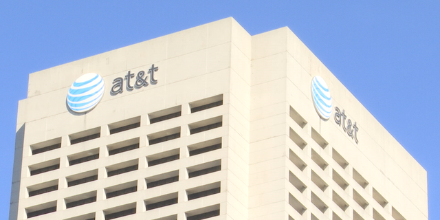All four major U.S. cellular networks are rolling out 5G over the next year, but only some selected cities have been revealed.