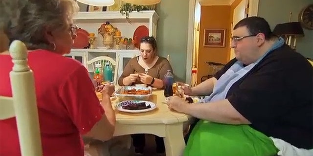 Robert Buchel, who appeared on the TLC show "My 600 Pound Life" has died.