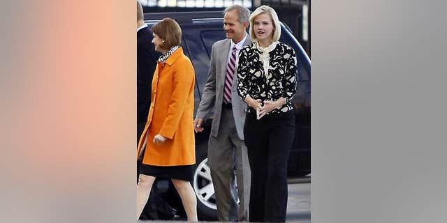 Oct. 1: Elizabeth Smart arrives at federal court in Salt Lake City to testify against her alleged kidnapper in her first face-to-face meeting.
