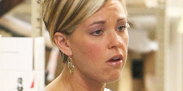 Aug. 27, 2009: A judge has told the reality TV mom to pay up!