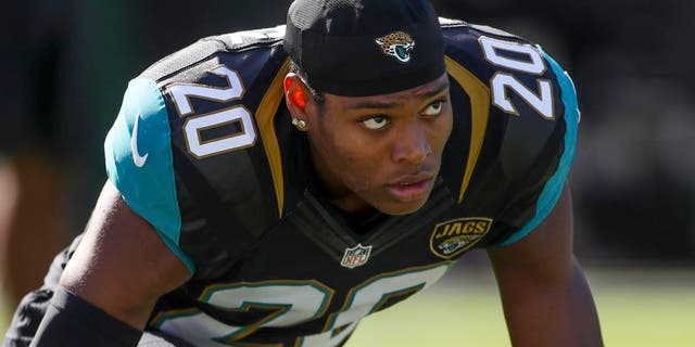 Dec 11, 2016; Jacksonville, FL, USA; Jacksonville Jaguars cornerback Jalen Ramsey (20) warms up prior to a game against the Minnesota Vikings at EverBank Field. Mandatory Credit: Logan Bowles-USA TODAY Sports