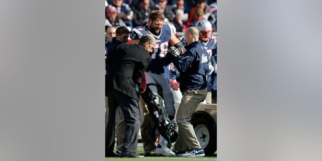 6521a69e-Dolphins Patriots Football
