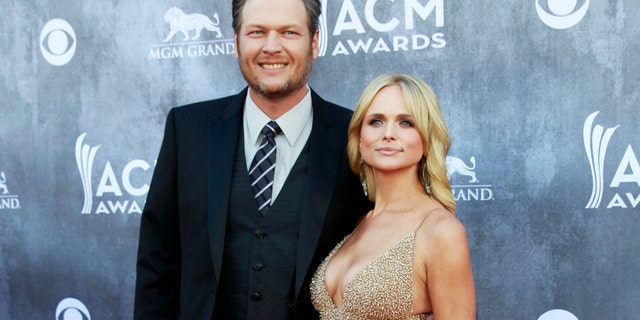 Musicians Blake Shelton and Miranda Lambert arrive at the 49th Annual Academy of Country Music Awards in Las Vegas, Nevada April 6, 2014.