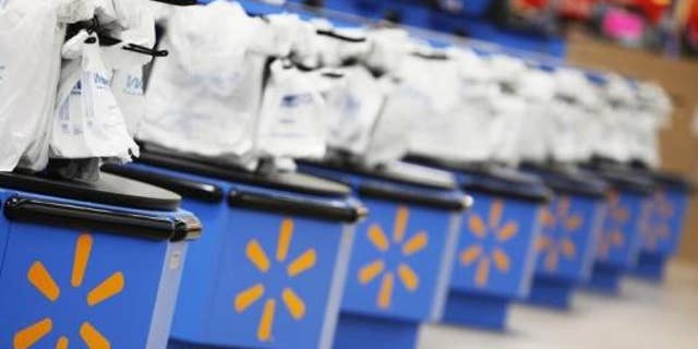 Walmart cashier uses own money for elderly man who couldn’t afford groceries | Fox News