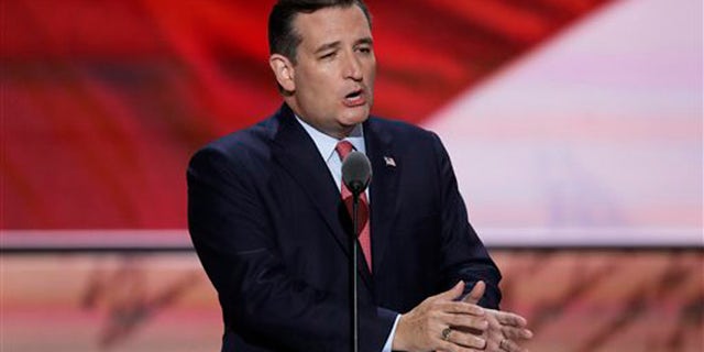 El senador republicano Ted Cruz, de Texas, habla durante el tercer dÃa de la Convención Nacional Republicana en Cleveland, el miércoles 20 de julio de 2016. (AP Foto/J. Scott Applewhite)