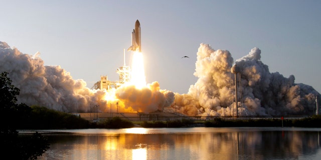 86c28458-Space Shuttle