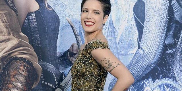 Halsey is set to perform at the 2018 Victoria's Secret Fashion Show.