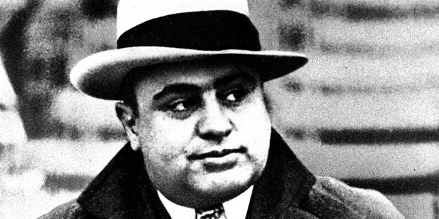 Al Capone S Chicago Home Up For Sale On 90th Anniversary Of St Valentine S Day Massacre Fox News
