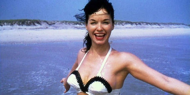 Amateur Nude Beach Sex Videos - Rare nude pictures of Bettie Page hit the web ahead of documentary release  | Fox News