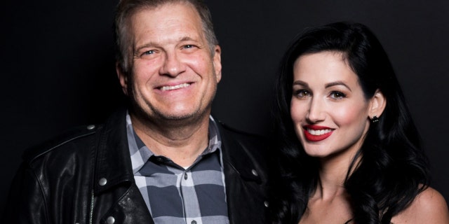Drew Carey and Amie Harwick called off their engagement.