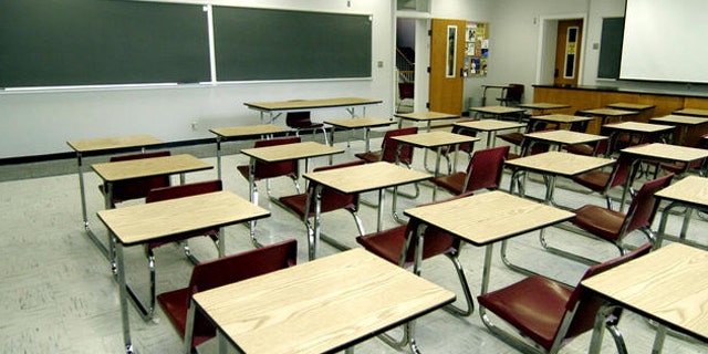 File: June 2006: An empty classroom in Jackson, MIss.
