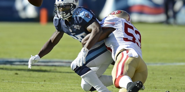 c996da27-49ers Titans Football