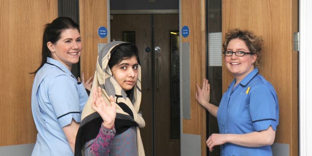 Pakistani Girl Activist Released From Uk Hospital After Being Shot In 