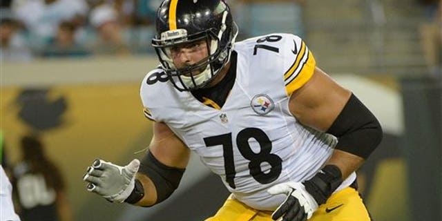Pittsburgh Steelers tackle Alejandro Villanueva. (AP Photo/Phelan M. Ebenhack, File)