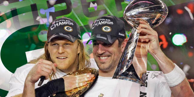 AP image/Clay Matthews and Aaron Rodgers