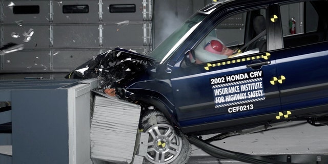 This undated photo provided by the Insurance Institute for Highway Safety shows a crash test of a 2002 Honda CR-V, one of the models subject to a recall to repair faulty air bags. In a letter delivered Thursday, Oct. 23, 2014, U.S. Senators Richard Blumenthal, D-Conn., and Ed Markey, D-Mass., are calling on regulators to issue a nationwide recall of cars with faulty air bags made by Takata Corp., questioning why automakers have been allowed to limit recalls to only certain locations with high humidity. (AP Photo/Insurance Institute for Highway Safety)