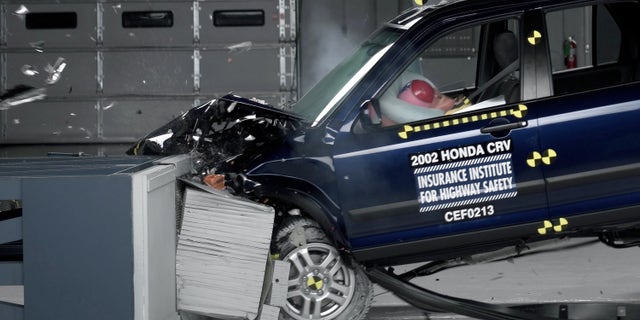 This undated photo provided by the Insurance Institute for Highway Safety shows a crash test of a 2002 Honda CR-V, one of the models subject to a recall to repair faulty air bags. The federal government is demanding that the auto industry recall millions of additional cars equipped with faulty air bags that can injure and even kill a driver. (AP Photo/Insurance Institute for Highway Safety)