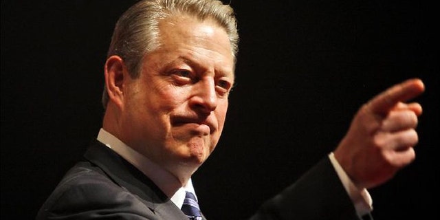 Former vice president Al Gore tried to purchase Twitter over a bottle of tequila.