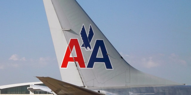 A woman filed a federal lawsuit against American Airlines on Wednesday alleging an intoxicated man sexually assaulted her on their aircraft after he was served drinks on board.<br data-cke-eol="1">