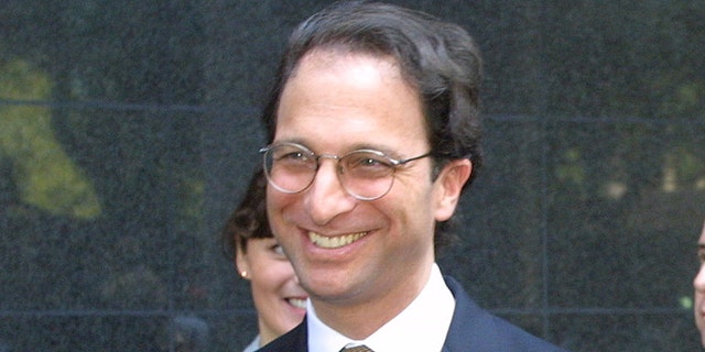 Justice Department official Andrew Weissman in 2002. Weissman has previously worked with Gleeson. The Twitter user Techno Fog first spotted that connection.