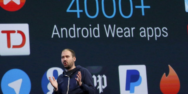 David Singleton, Director of Android Wear, speaks during the Google I/O developers conference in San Francisco, California May 28, 2015. REUTERS/Robert Galbraith - RTX1EZMC