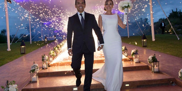 This Saturday, Aug. 6, 2016 photo shows former Mayor of Los Angeles Antonio Villaraigosa during his wedding to Patricia Govea at a private ceremony and reception in San Miguel de Allende, Mexico. Villaraigosa, a potential candidate for governor, tied the knot with Govea in a ceremony in central Mexico, with about 100 friends and family in attendance. (Armando Arorizo/WeddingVignette.com via AP)