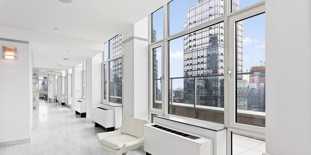$85 million apartment comes with Rolls-Royces, a trip to space duard ventures real estate $85 million apartment comes with Rolls-Royces, a trip to space duard ventures real estate