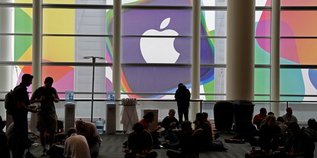 June 10, 2013: Attendees break for lunch at the Apple Worldwide Developers Conference in San Francisco.