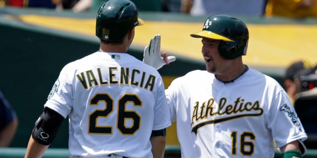 Danny Valencia (26) after hitting a home run off Detroit Tigers on May 28, 2016.