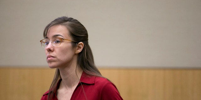 Jodi Arias Trial Ends Week With Courtroom Chase Bizarre Snow White   Boyfriend Slaying Cort 