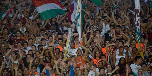 RIO DE JANEIRO, BRAZIL - NOVEMBER 14: A general view of fans of Fluminense during the match between Fluminense and Nautico for the Brazilian Series A 2013 at Maracana on November 14, 2013 in Rio de Janeiro, Brazil. (Photo by Alexandre Loureiro/Getty Images)