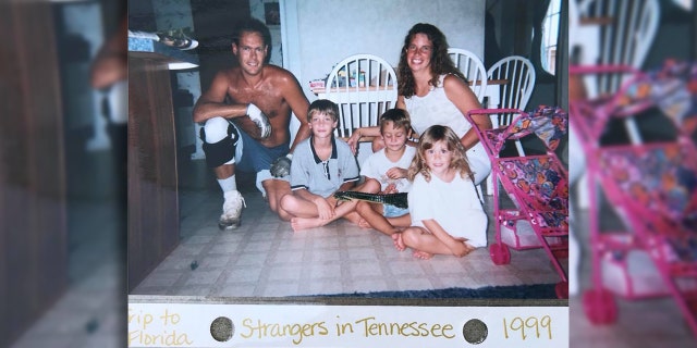 Cambrie Anderson posted this photo of a family who helped her family in 1999 in hopes of getting in touch with them.