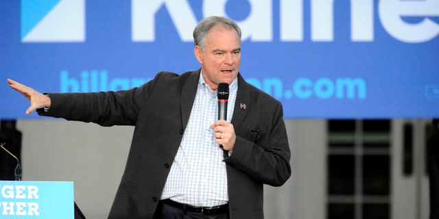 Democratic vice presidential candidate Sen. Tim Kaine talks to the crowd during a rally at Davidson College in Davidson, N.C., Wednesday, Oct. 12, 2016. (David T. Foster III/The Charlotte Observer via AP)