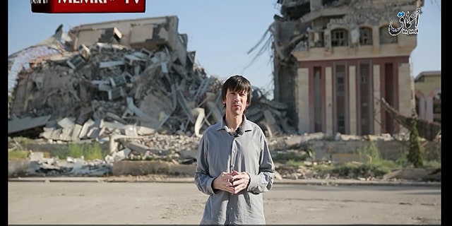 British Journalist and ISIS captive John Cantlie, 45, is seen looking frail and gaunt as he “reports” on the bombing of Mosul University by coalition forces.