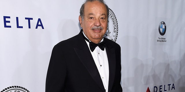 NEW YORK, NY - OCTOBER 07: Carlos Slim attends the Friars Foundation Gala honoring Robert De Niro and Carlos Slim at The Waldorf=Astoria on October 7, 2014 in New York City. (Photo by Larry Busacca/Getty Images)