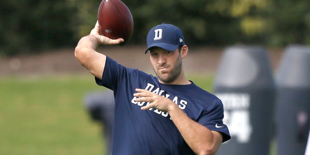 Dallas Cowboys quarterback Tony Romo throws during NFL football practice at the team's practice facility in Frisco, Texas, Wednesday, Oct. 26, 2016. (AP Photo/LM Otero)
