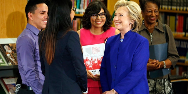 2bc53af7-DEM 2016 Clinton
