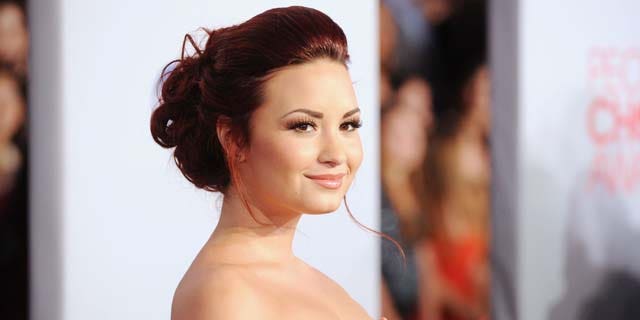 Jan. 11, 2012: Demi Lovato arrives at the 2012 People's Choice Awards held at Nokia Theatre in Los Angeles, Calif.