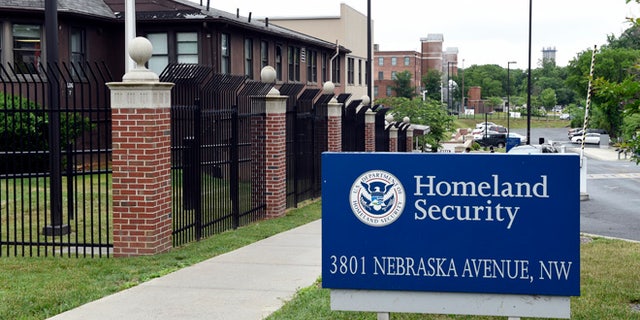 In February 2018, the Department of Homeland Security identified more than 1,000 DOJ-sponsored foreign nationals for whom DHS did not have current information. As of August 2018, the audit said DHS was still seeking current information for 665 people. (AP Photo/Susan Walsh, File)
