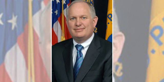 Don J. Wright will serve as the new acting HHS secretary, the White House announced on Friday.