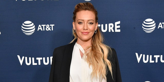 Actress Hilary Duff will star in 'How I Met Your Father.'