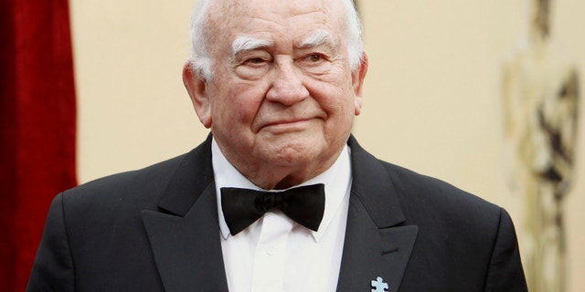 Actor Ed Asner arrives at the 82nd Academy Awards in Hollywood, March 7, 2010.