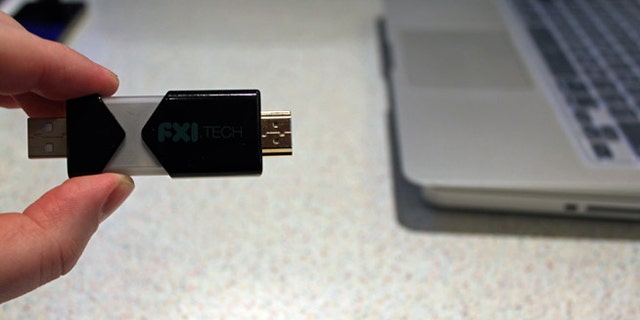 Norwegian company FX1 has managed to stuff an entire, Android-powered computer into a tiny thumbdrive.