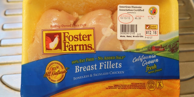 A package of Foster Farms fresh chicken fillets is pictured in this photograph taken in Burbank, California October 11, 2013. (REUTERS/Fred Prouser)