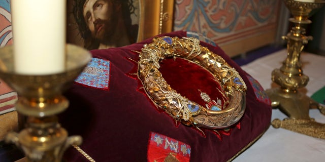 Crown of thorns believed to have been worn by Jesus Christ is presented in Paris, March 21, 2014.