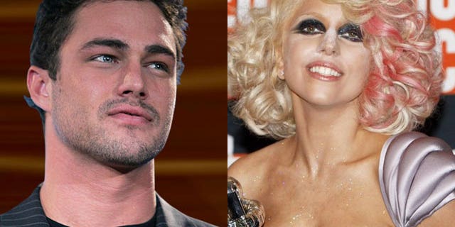 'Vampire Diaries' star Taylor Kinney and Lady Gaga are reportedly dating. (AP)
