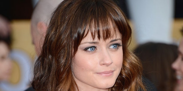 Actress Alexis Bledel arrives at the 19th Annual Screen Actors Guild Awards held at The Shrine Auditorium on January 27, 2013 in Los Angeles, California. (Photo by Frazer Harrison/Getty Images)