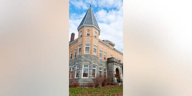 The Haskell Free Library and Opera House is intersected by the U.S.-Canada border.