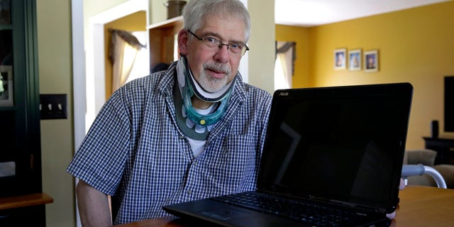 Panggilan rumah ‘virtual’ memberikan perawatan medis melalui smartphone atau webcam