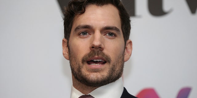 Netflix says that Henry Cavill is going to star in its eight-episode series “The Witcher.”